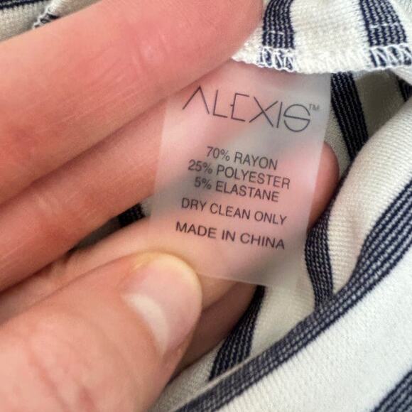 Alexis Long Sleeve Knit Mini Dress Size XS Striped "Loza" White Navy Preppy - Picture 10 of 10